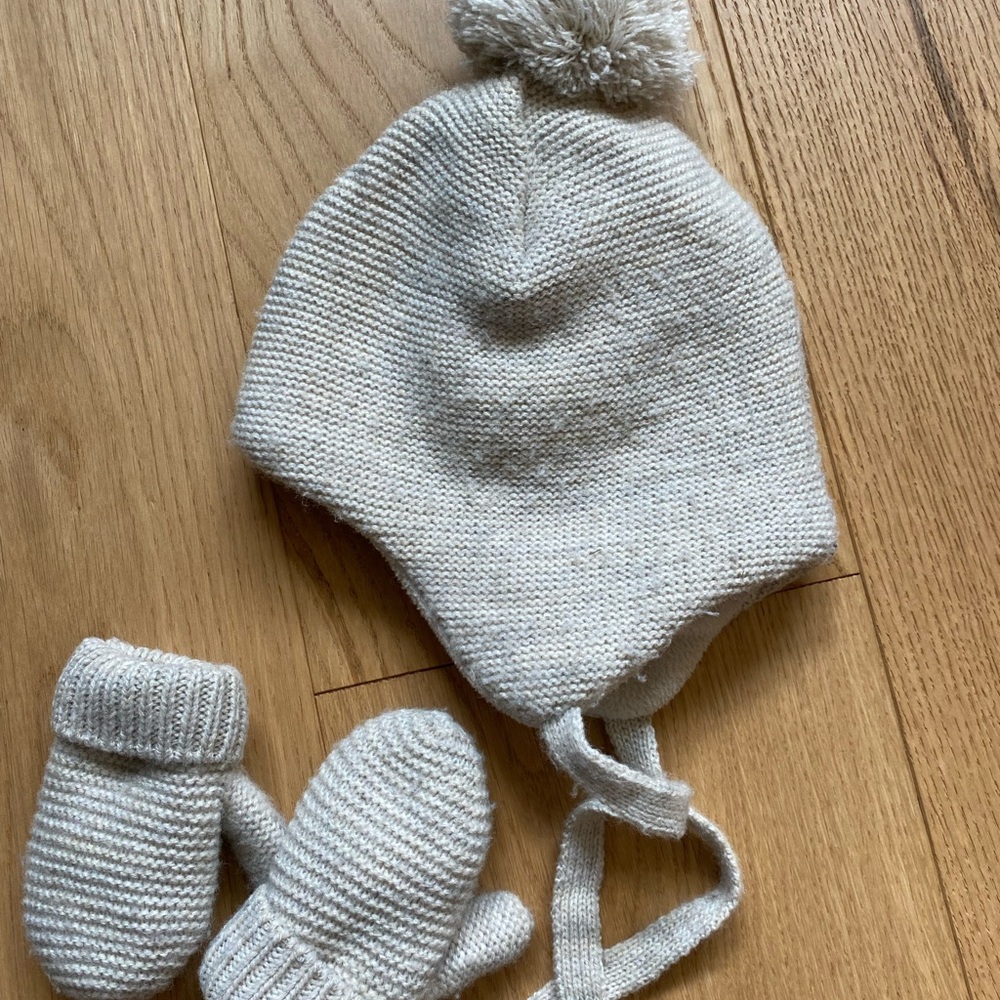 Cozy Knit Kids Hat and Mittens Set - Cream